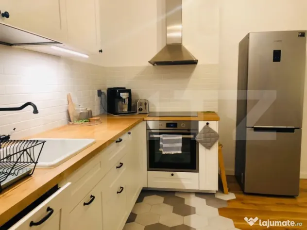 Apartament modern, 82 mp, zona strazii Horea