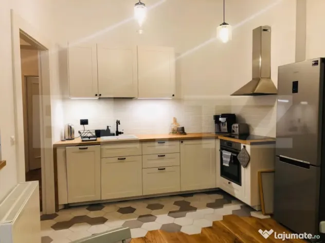 Apartament modern, 82 mp, zona strazii Horea