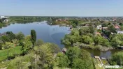 Proprietate unica, vila si 8000 mp pe malul lacului Snagov 