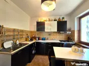 Proprietate unica, vila si 8000 mp pe malul lacului Snagov 