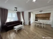 Apartament cu 3 camere 2 bai 2 locuri de parcare zona Semafo 
