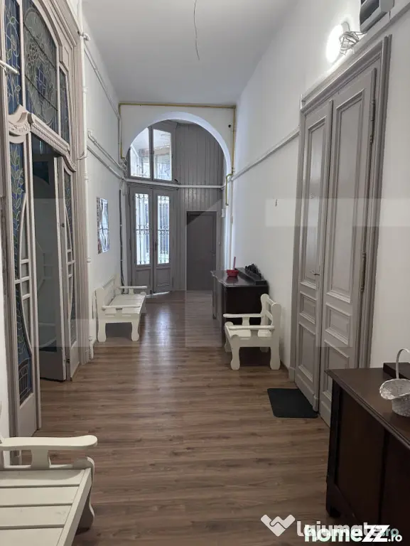 Apartament 2 camere, zona Ultracentrala - Palatul Cenad