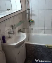 Apartament 2 camere, decomandat, 54 mp utili, cartier Burduj 