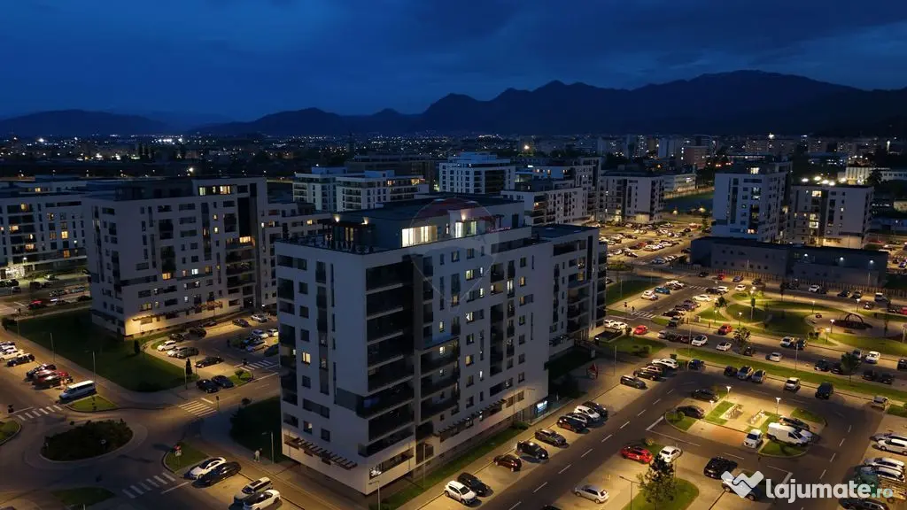 Terasa 168 mp cu Penthouse 4 camere Coresi | panoramic | ...