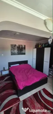 Apartament 4 camere, decomandat - zona Triaj 