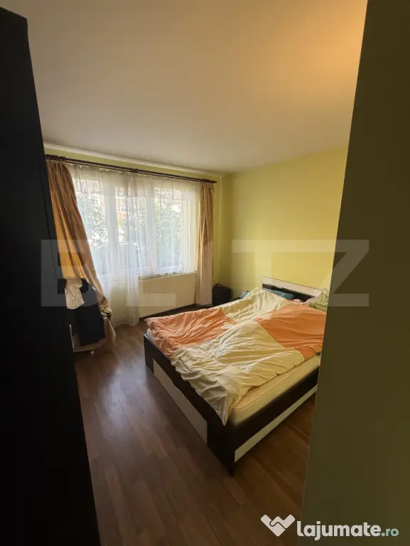 Apartament 3 camere, decomandat, 75 mp, zona Craiter