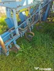 Semănătoare porumb floare 6 rânduri cu secții ingrasaminte gaspardo 
