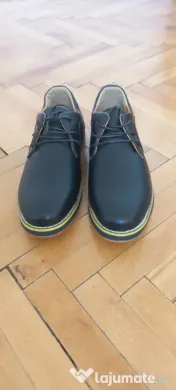 VÂND CONVENABIL PANTOFI DIN PIELE NATURALĂ 