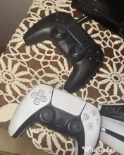 Vând consolă PS 5 varianta cu disc+2 controlere+2 jocuri 