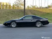 Pontiac Firebird vehicul istoric 