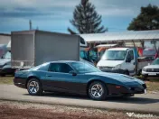 Pontiac Firebird vehicul istoric 