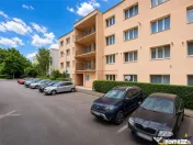 Garsoniera cocheta, baie si bucatarie proprie, parter, Tract 