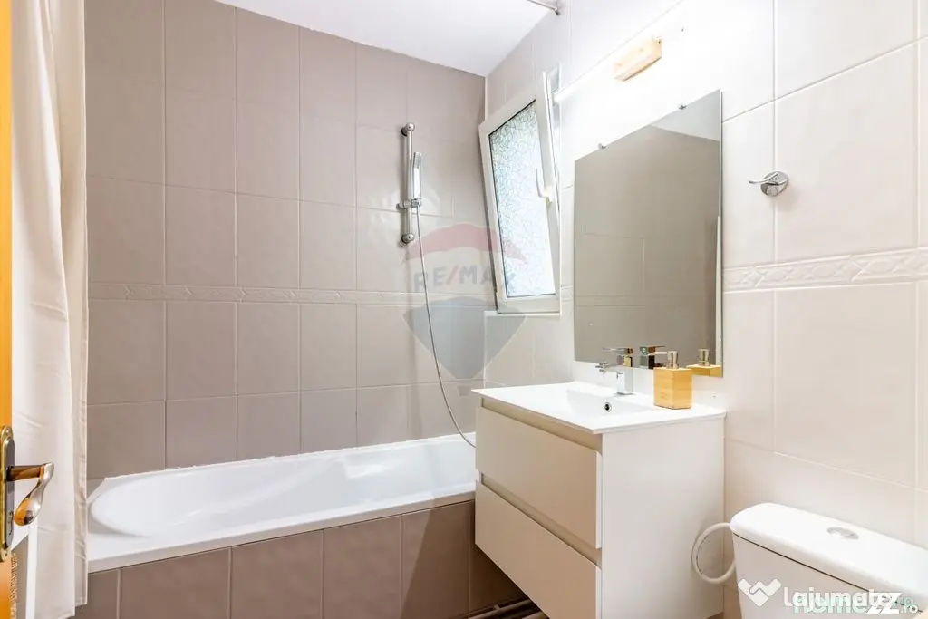 Vanzare apartament 2 camere / Eroii Revolutiei / Finisat ...