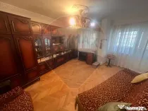Apartament 3 camere în zona Brailei