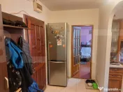 Apartament 2 camere de vanzare, 67 mp, decomandat, etaj 1, L 