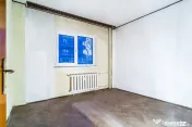 Drumul Taberei 3 camere, 4/10, bloc stradal, c-tie 1980, ... 