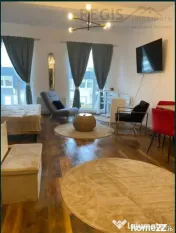 Garsoniera moderna si spatioasa 