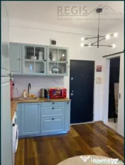 Garsoniera moderna si spatioasa 