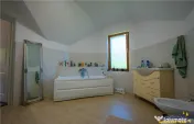 FILM! Resedinta nobiliara, in inima coltului verde al Vaii N 