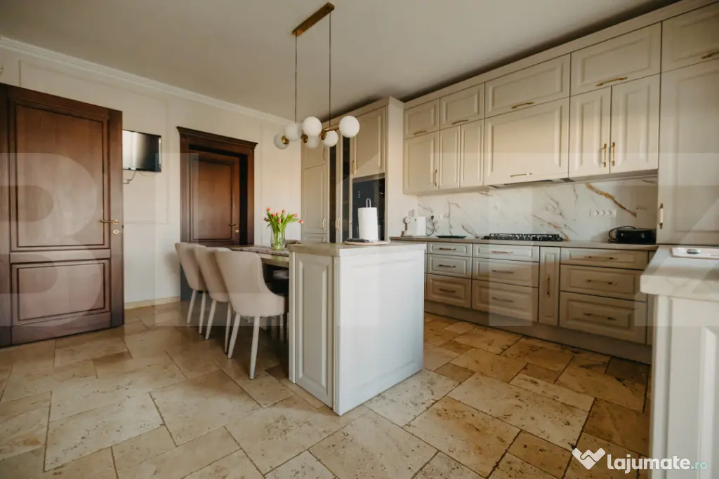 Vilă P+E | Cartier Athena, Șase Vânători | 340 mp Utili