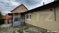 Casă cu 3 camere, teren 1180 mp, în comuna Săsciori