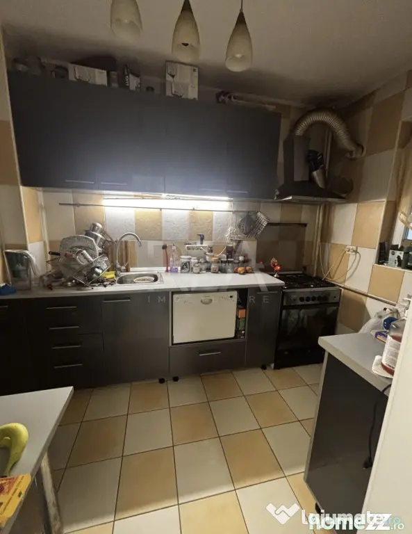 3 camere, et 4/10, 65 mp-Drumul Taberei, Str Valea Argesului