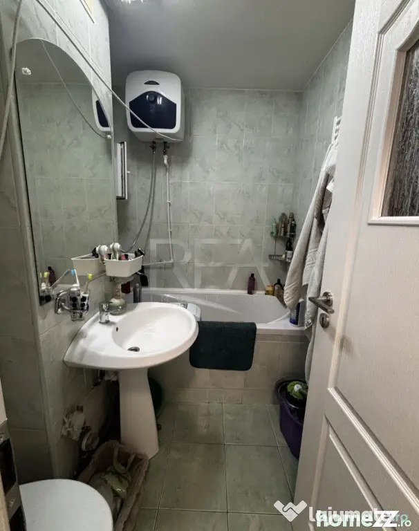 3 camere, et 4/10, 65 mp-Drumul Taberei, Str Valea Argesului