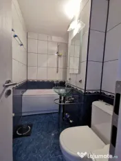 Apartament 3 camere, decomandat, etaj 6, bloc Casa Cărții 