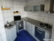 Apartament 3 camere, decomandat, etaj 6, bloc Casa Cărții 