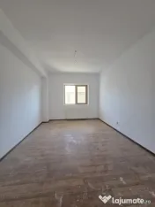 Apartament 3 camere de vânzare – Pantelimon, Str. Olim... 
