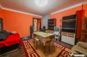 Apartament 3 Camere La Casa | Curte | Pod + Beci Mare | C... 