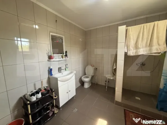 Casa de vanzare, 3 camere, zona linistita-Zalau
