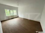 Spatiu central, 3 incaperi, 65 mp, prima închiriere – 21