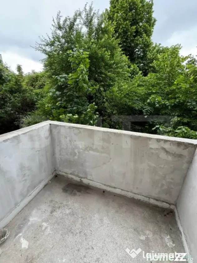Spatiu central, 3 incaperi, 65 mp, prima închiriere – 21
