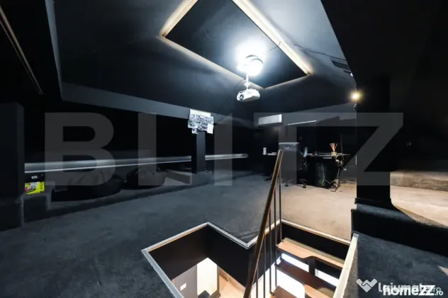 Apartament 3 camere, 73 mp, la cheie, parcare, zona Europa