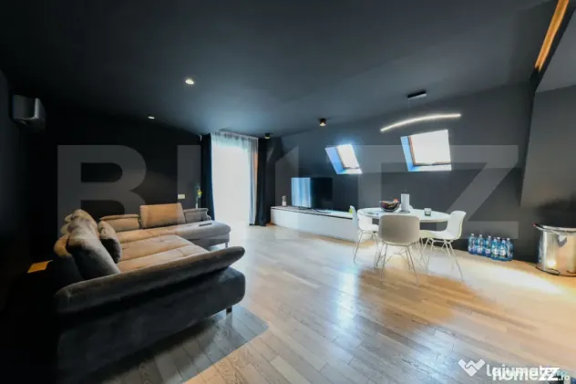 Apartament 3 camere, 73 mp, la cheie, parcare, zona Europa