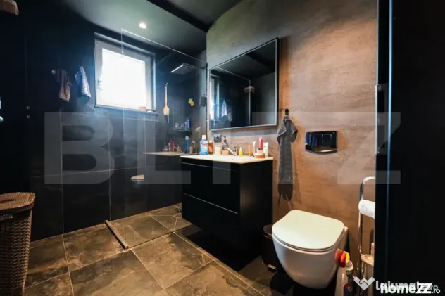 Apartament 3 camere, 73 mp, la cheie, parcare, zona Europa