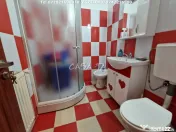 Apartament 3 camere, situat în Târgu Jiu, Str. G-ral Chris 