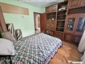 Apartament 3 camere, situat în Târgu Jiu, Str. G-Ral Chris 
