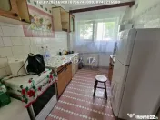 Apartament 3 camere, situat în Târgu Jiu, Str. G-Ral Chris 