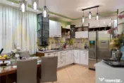 Vila individuala 7 camere cu piscina 