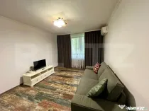 Apartament cu 2 camere, parter, centrala si AC, zona central