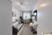 Pe 2 niveluri, Penthouse modern la bulevard, parcare, boxa, 