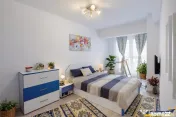 Pe 2 niveluri, Penthouse modern la bulevard, parcare, boxa, 