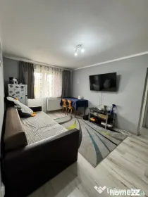 Apartament de vanzare, 34 mp, complet renovat, zonă Sasar -