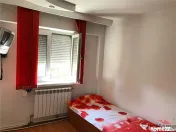 Apartament 3 camere, zona Centrala , etaj 4, renovat si mobi 
