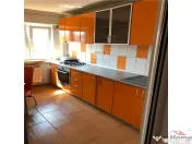 Apartament 3 camere, zona Centrala , etaj 4, renovat si mobi 