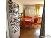 Apartament 3 camere, zona Centrala , etaj 4, renovat si mobi 