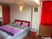 Apartament 3 camere, zona Centrala , etaj 4, renovat si mobi 