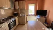 Apartament 2 camere la etaj intermediar, bloc izolat, in zon